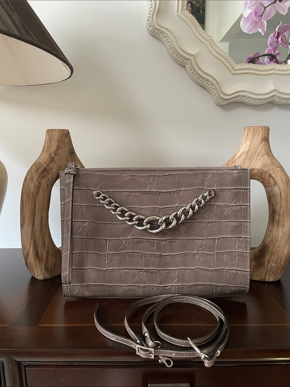 Taupe Croc-Embossed Leather Crossbody Bag Chain Made in Italy Claudia Firenze